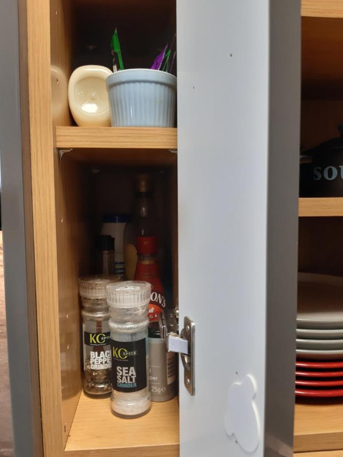 Apartment Chic บาร์มัธ ภายนอก รูปภาพ